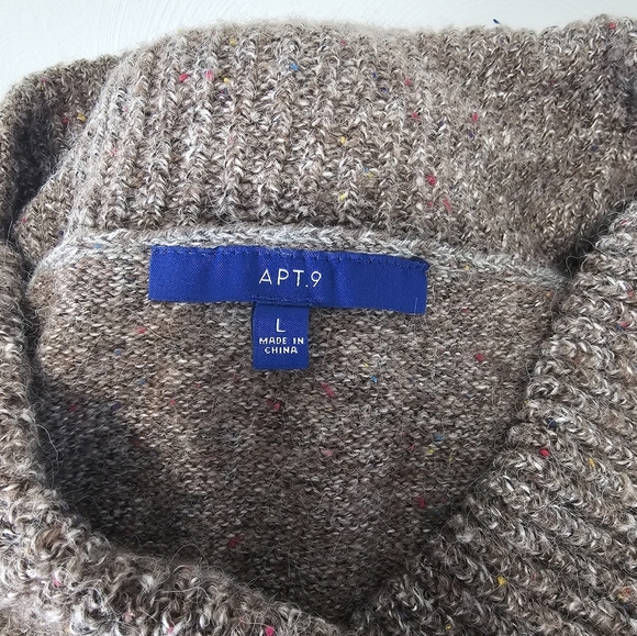 Women's Apt. 9 Large Cowlneck Sweater - Picture 2 of 4